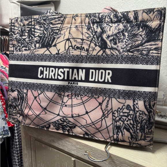Dior bag - Picture 1 of 5